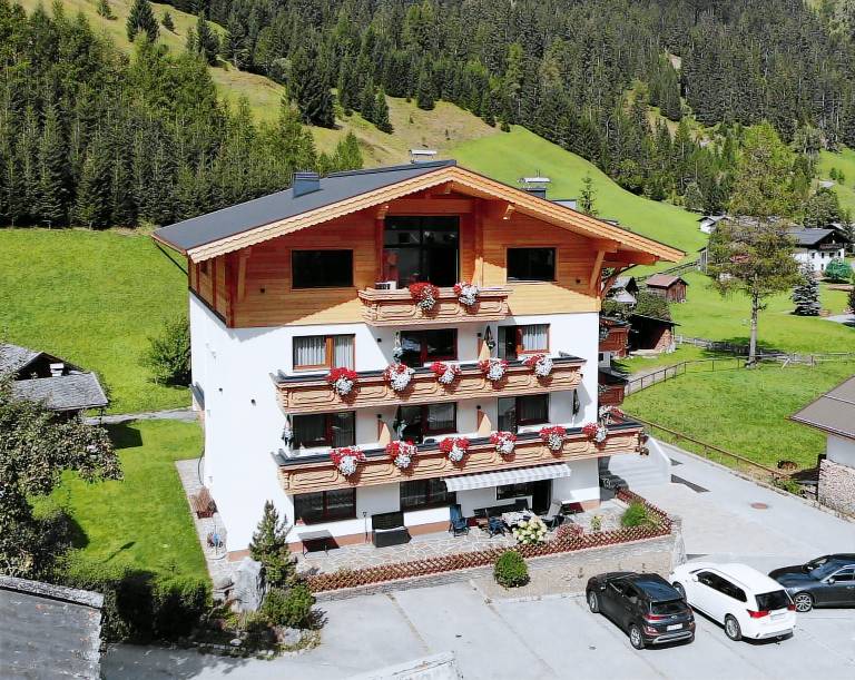 Ferienwohnung  Bach