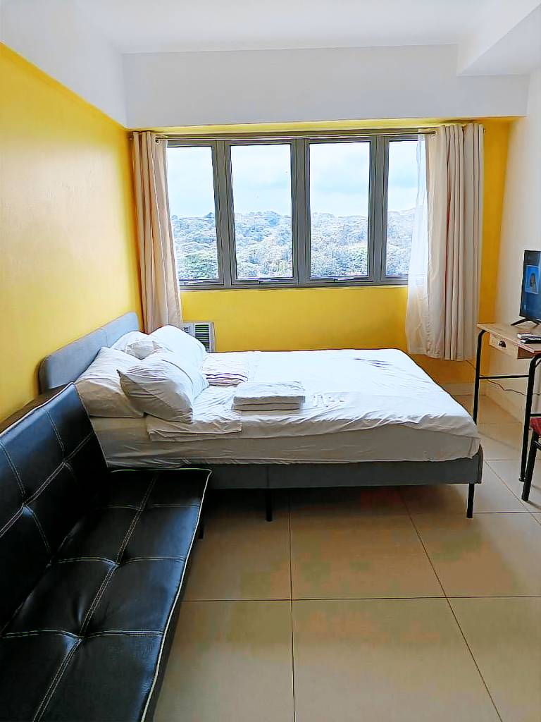 Holiday apartment with pool — photo 2