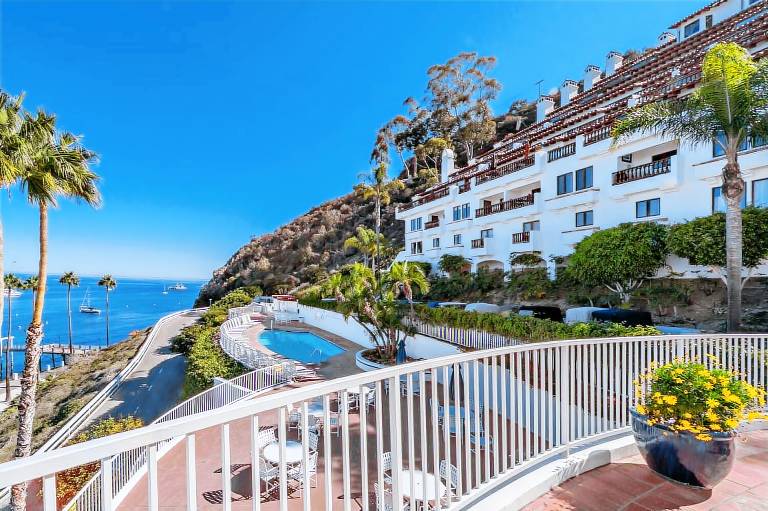 Condo  Avalon