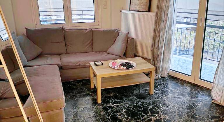 Rental apartment with 1 room for 5 persons in Glyfada
