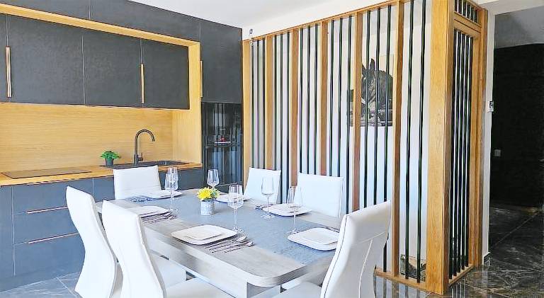 80 m&sup2; Villa