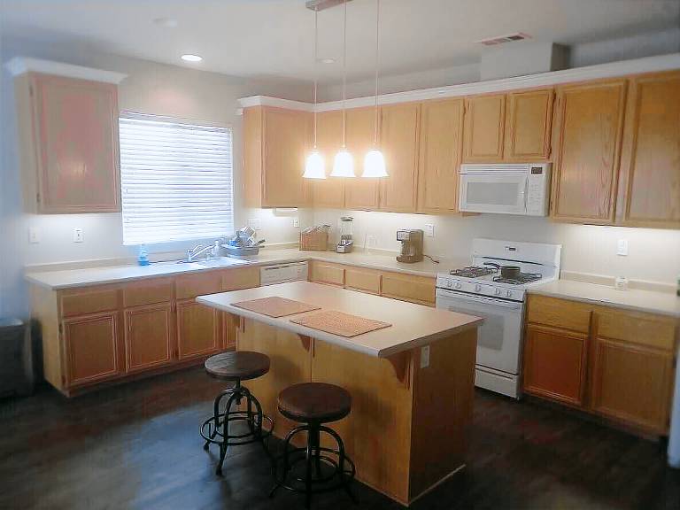 House Lake Elsinore