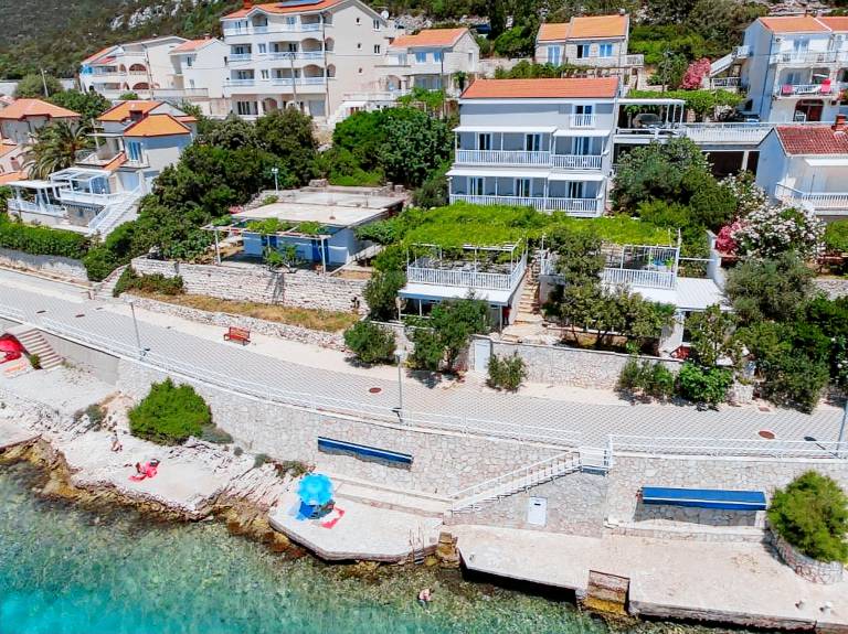 Studio Neum