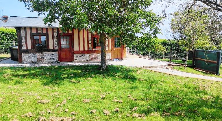 House with garden, patio & barbeque — photo 4