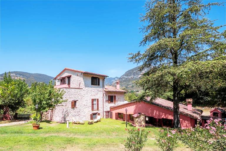 Casa Ferentillo