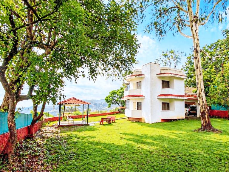 325 m&sup2; Bungalow