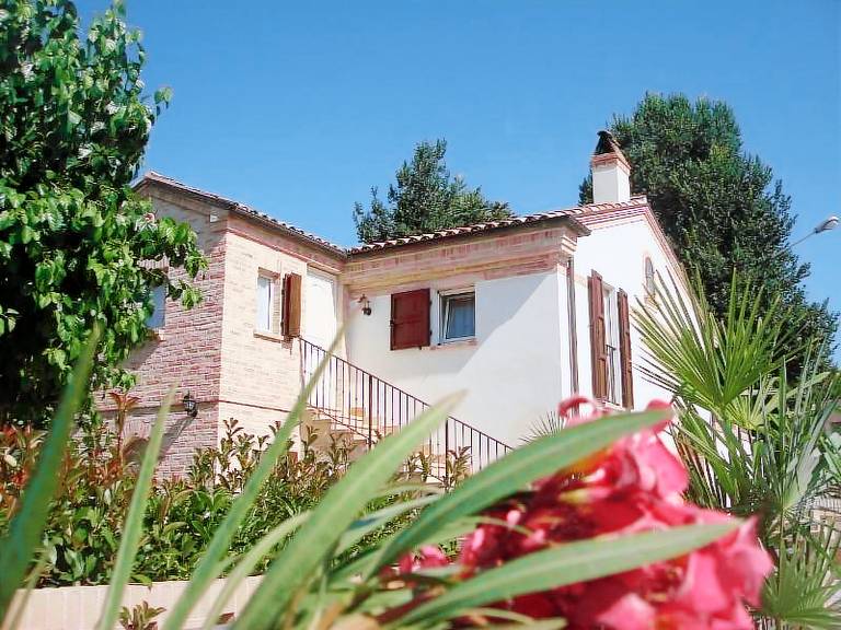 Villa  Massignano