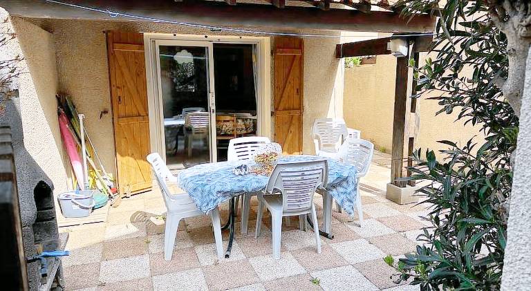 Holiday apartment with 1 room for 7 persons — photo 4