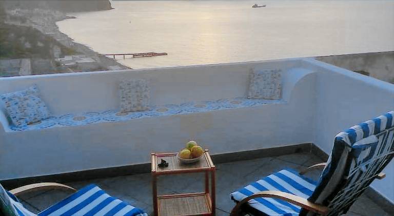 House with 3 rooms for 10 persons — photo 3