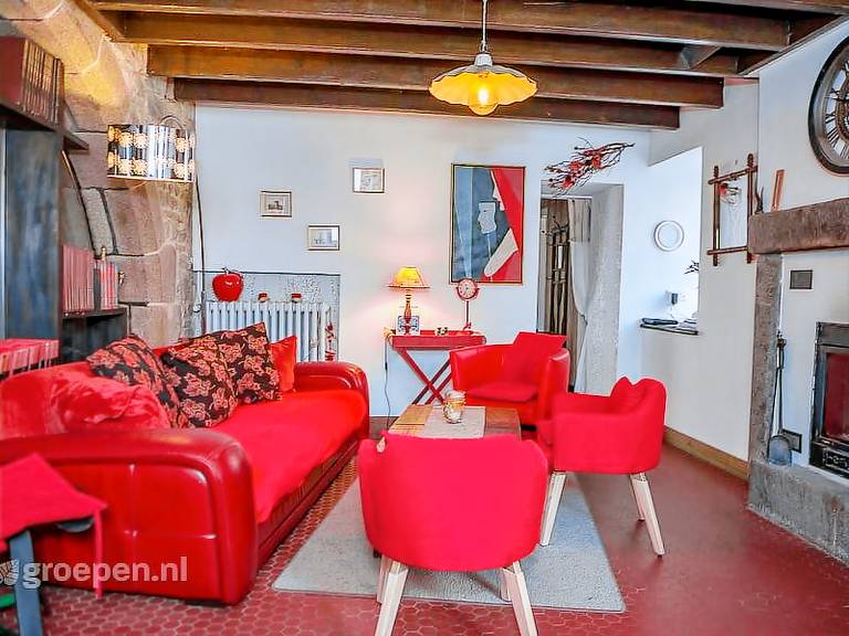 Fully equipped vacation home with terrace | Pets allowed — photo 4