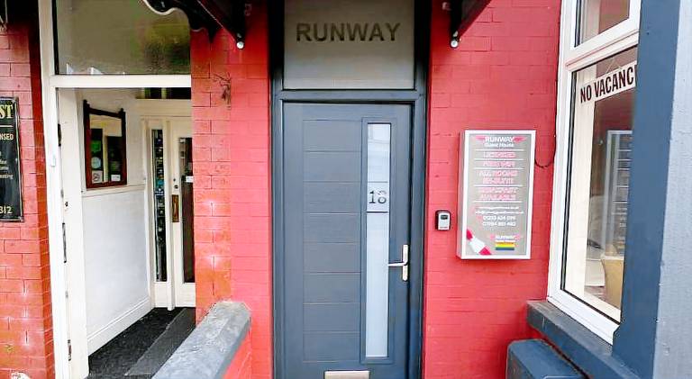 B&B Runway Blackpool - Minutes From Winter Gardens - Dog Friendly - Exceptionally Quiet - Very Close in Blackpool