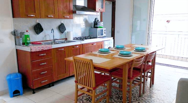 Beautiful apartment with hot tub | Close to Naples Cathedral | Pet-friendly — photo 3