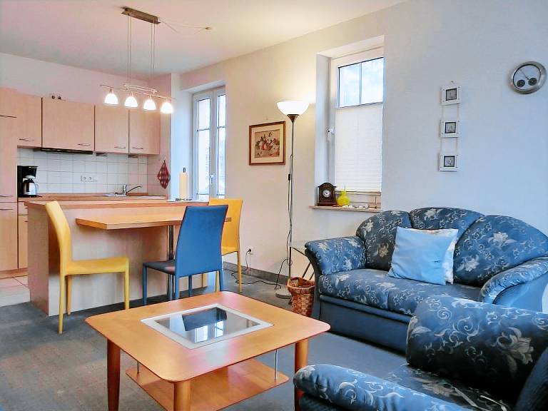 56 m² große 3-Zi.-Fewo 3 Pers. im 1.OG im Haus Lee — photo 3