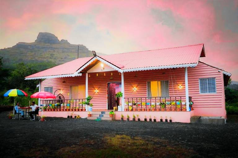 Villa | Dogs allowed in Trimbak