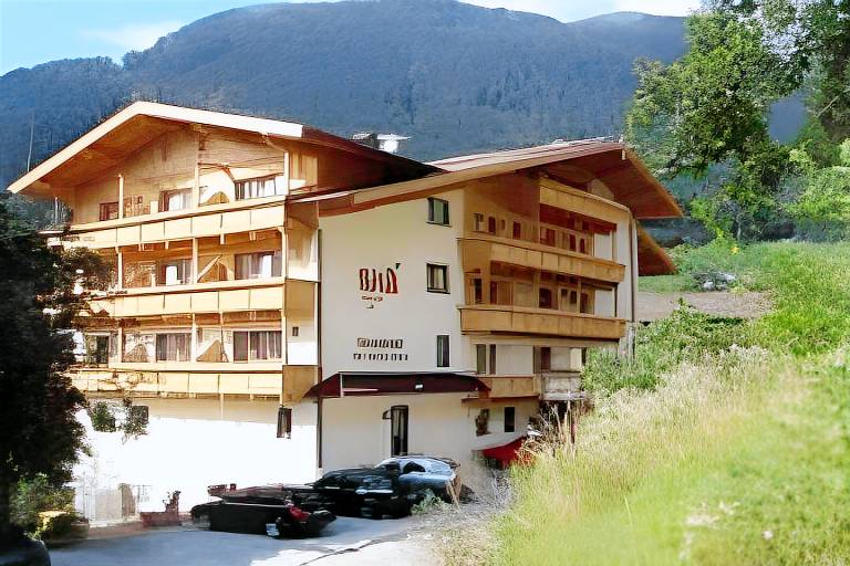 Superior Hotel Persal in Finkenberg