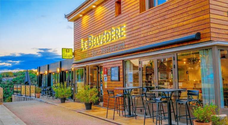Logis Hotels - Le Belvedere - Hotel 2 etoiles et Restaurant — photo 5