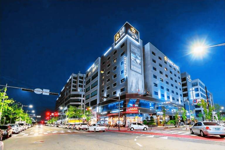 Guwol Hotel