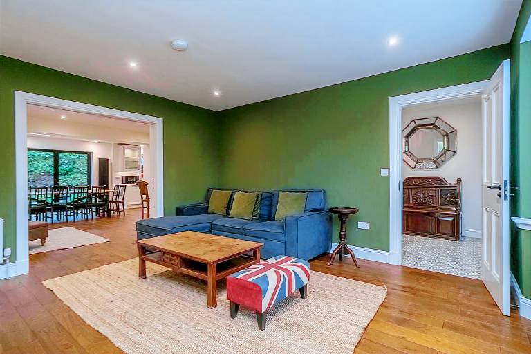 186 m&sup2; Ferienhaus