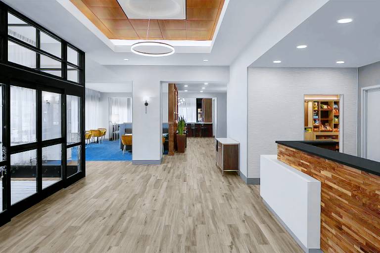 Hampton Inn Cleveland-Downtown — photo 4
