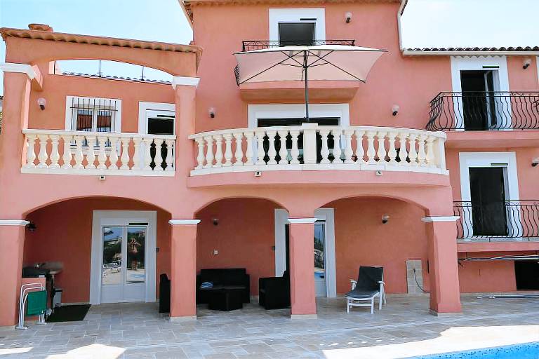Villa  Fréjus