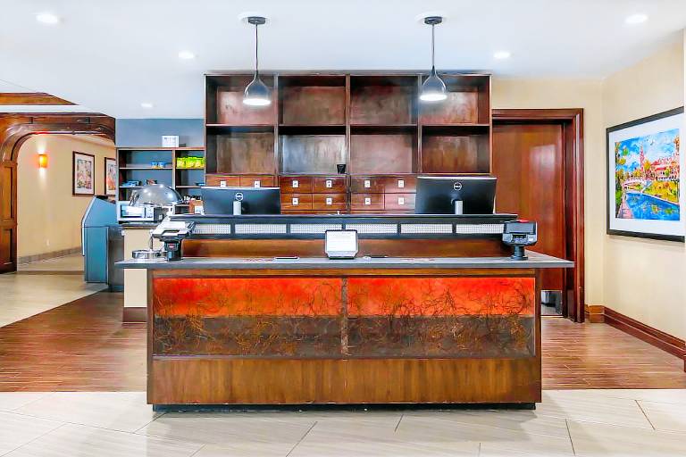 Best Western Plus Kansas City Sports Complex Hotel — photo 5