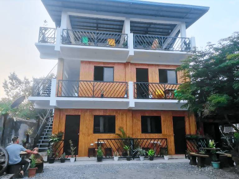 Traditional Filipino Home near 100 Islands Wharf — photo 2