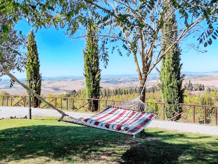 Farmhouse apartment with pool near in Asciano — photo 3