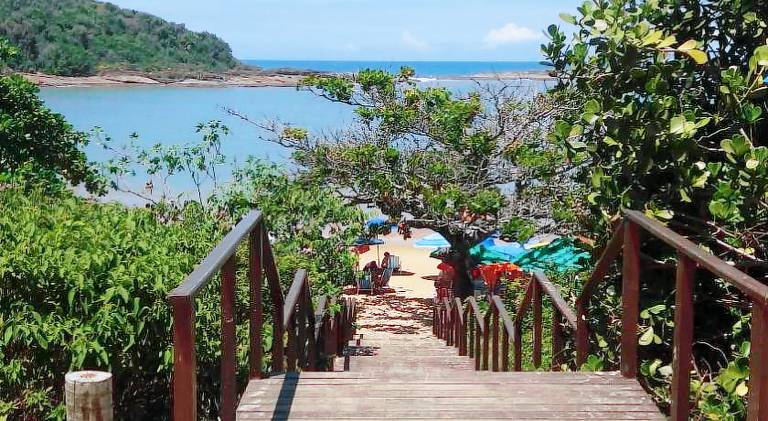 Apartamento Enseada Azul