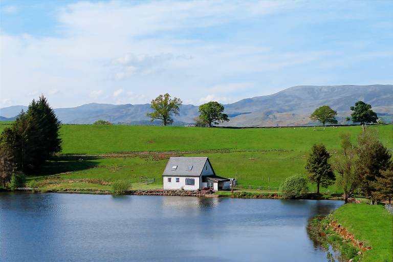 Lodge Comrie