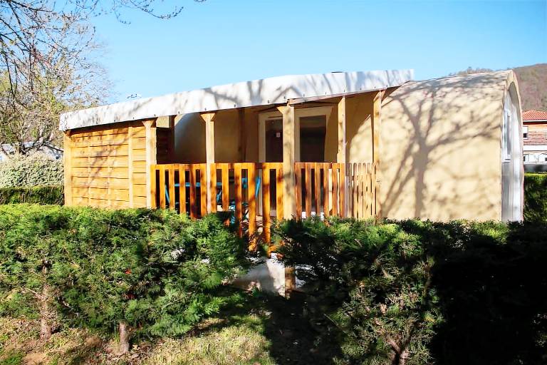 Mobile home with barbeque | Pets are welcome — photo 3