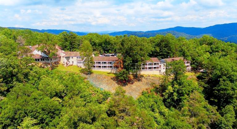 Pine Mountain State Resort Park in Kent, KY