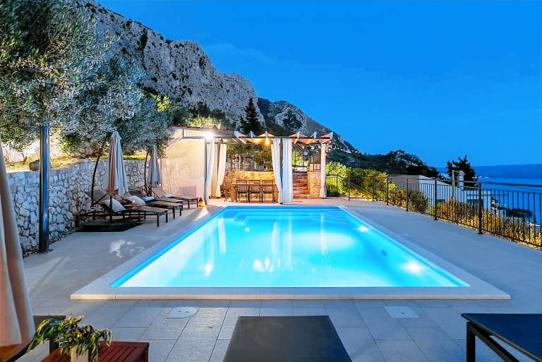 VILLA B2B with heated pool and panoramic sea views