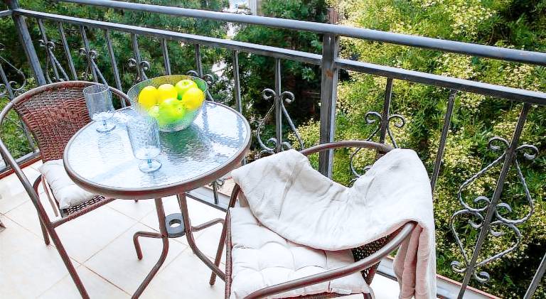 Holiday apartment with pool — photo 3