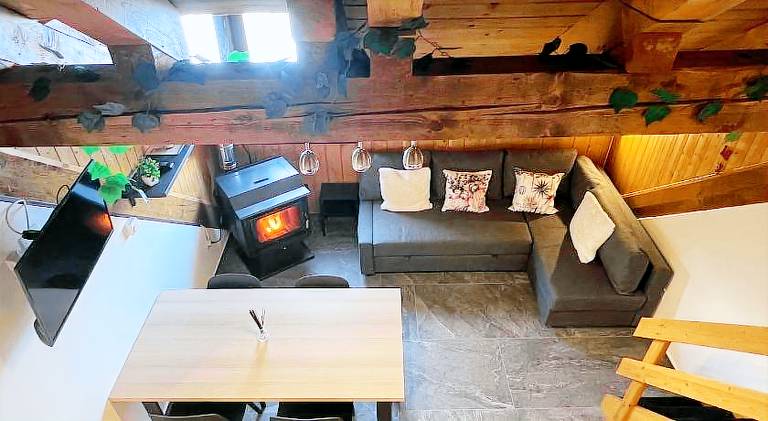 Beautiful rental apartment | Ski nearby | Pet-friendly in Vermiglio