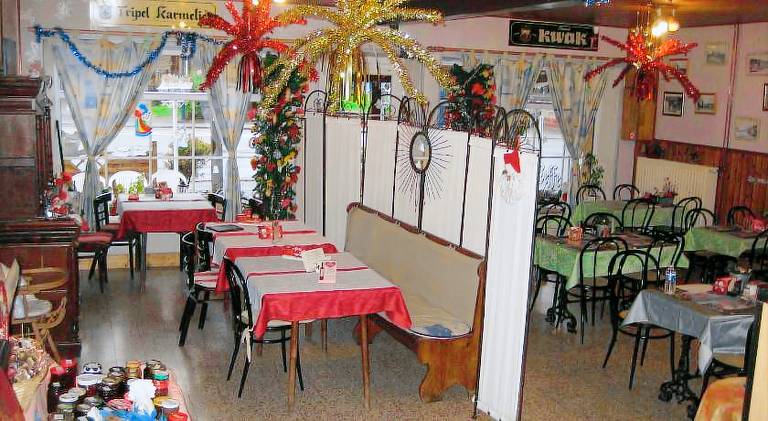 Auberge Hotel chambre Tout Confort B-B et Restaurant Les Colombes — photo 3