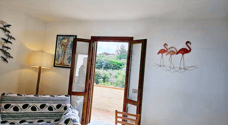 Holiday apartment with patio — photo 4