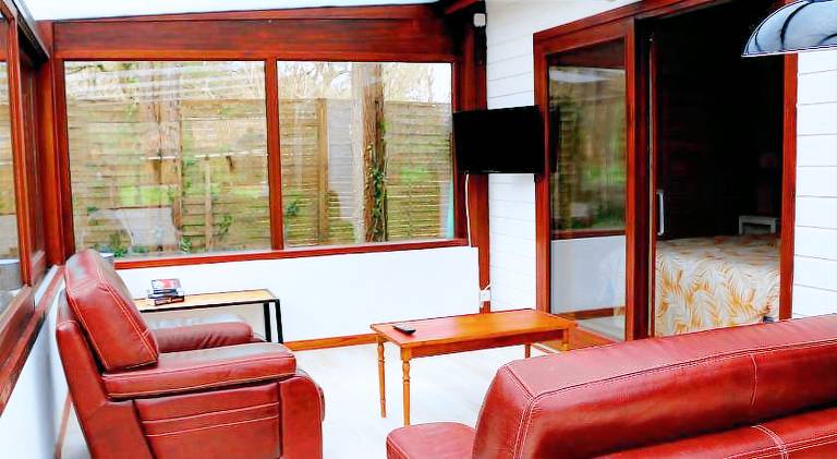 Beautiful vacation home with private pool, BBQ & terrace | Pets are welcome — photo 3
