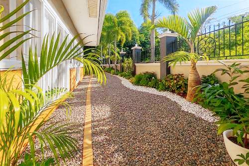 290 m² Villa