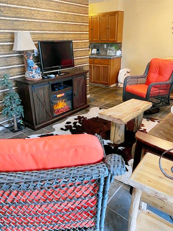 Cabin Muskogee