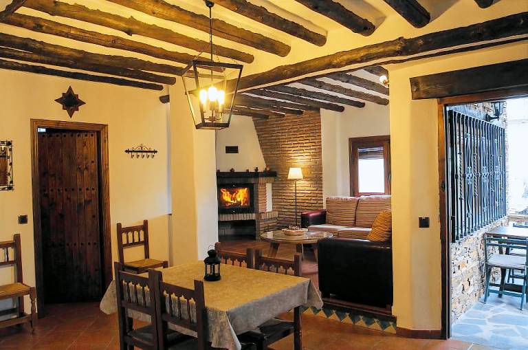 Casa rural Laroles