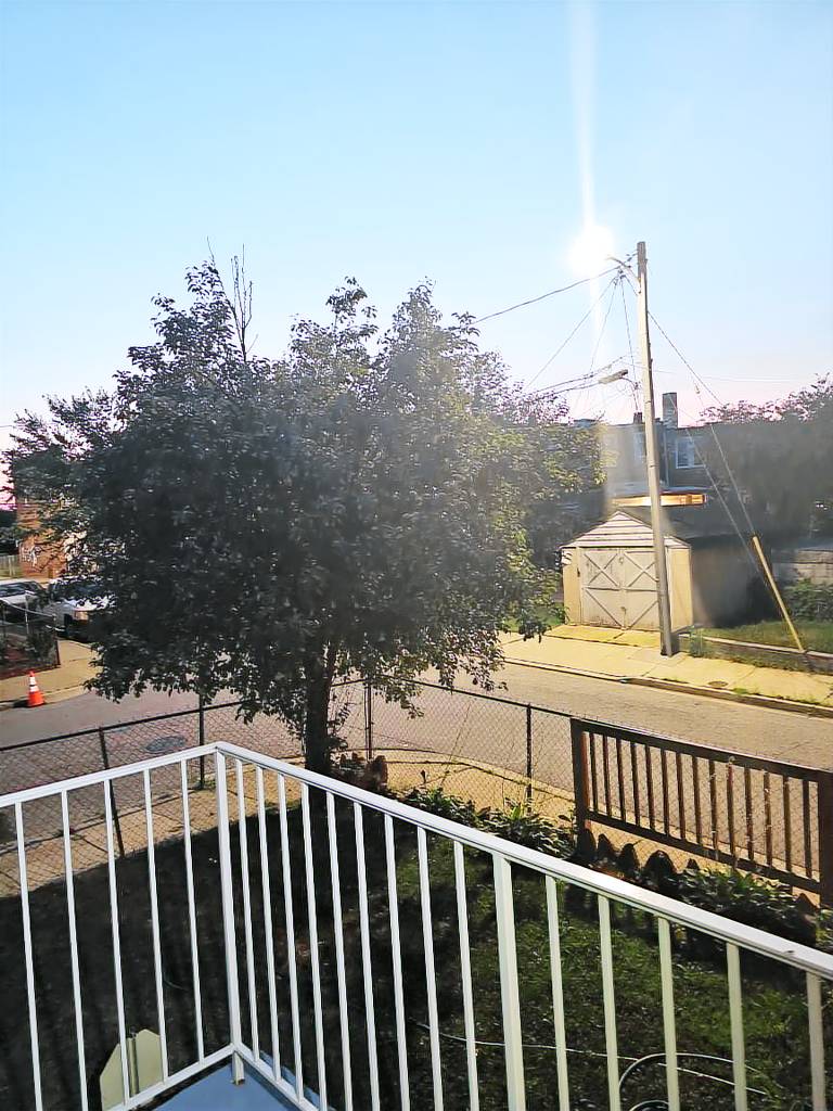 House  Franklintown