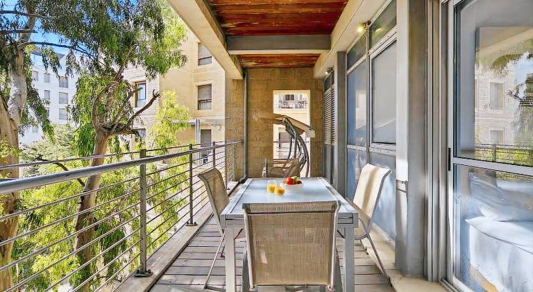 Lovely rental apartment with yard & patio | Pets are welcome — photo 5