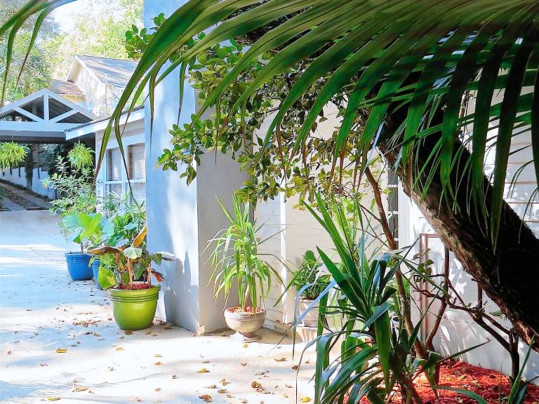 House  China Grove