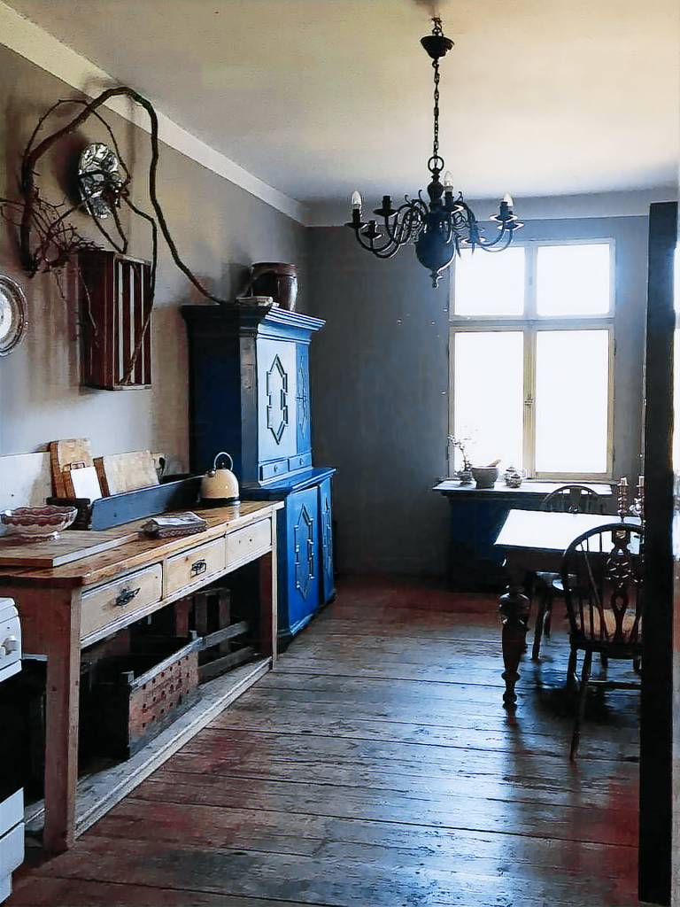 Charming Apartment in a Heritage Country Estate — photo 5