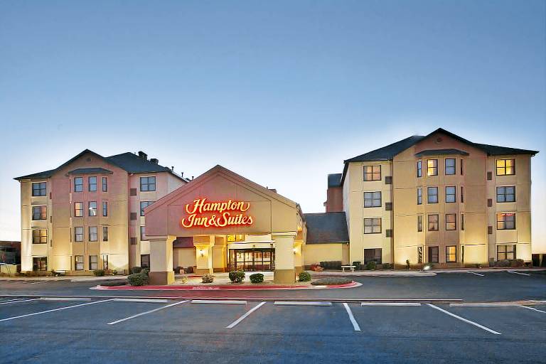 Hampton Inn & Suites El Paso-Airport in El Paso, TX