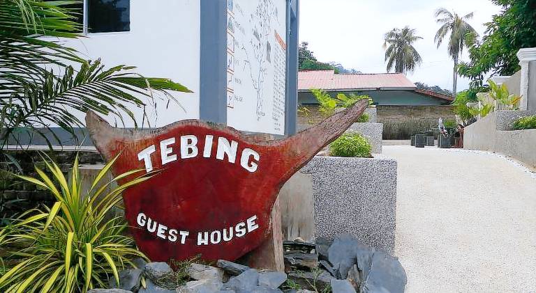 Tebing Guest House