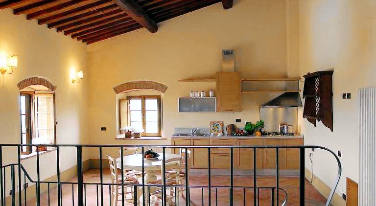 House with grill, pool & terrace — photo 4