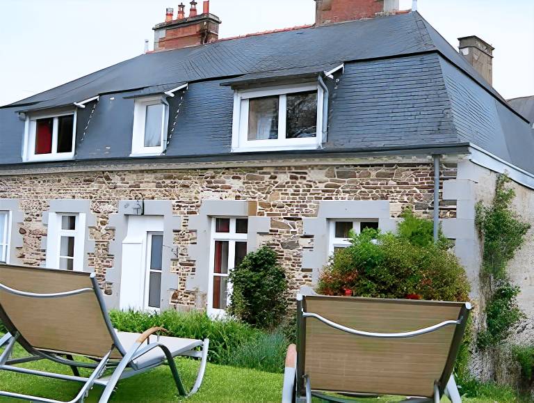 Bed and breakfast  Antrain