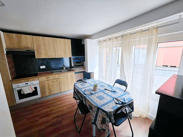 Ferienwohnung in Rive Droite, Brest für max. 5 Gäste Ferienwohnung in Rive Droite, Brest für max. 5 Gäste