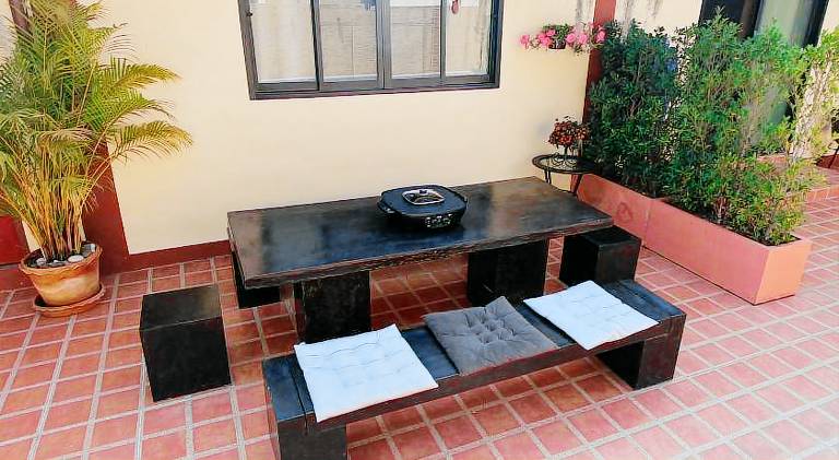 House with pool | Pets allowed — photo 5